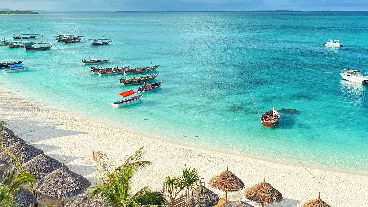 8-Day Safari & Zanzibar Beach Holiday